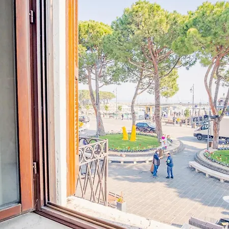 Lägenhet Romantic Coast View - Italian Homing