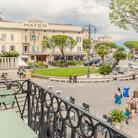 Romantic Coast View - Italian Homing Apartment Desenzano del Garda